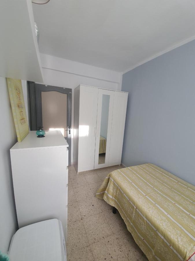 Апартаменты Amplio Apartamento En El Centro De Triana Севилья Экстерьер фото